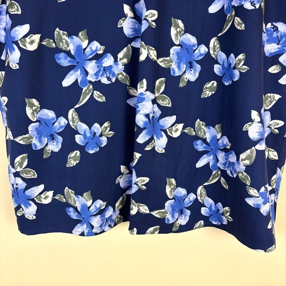 JoS A Banks Navy 100% Silk Hawaiian Tropical Short Sleeve Button Down Top (M) - Picture 11 of 15